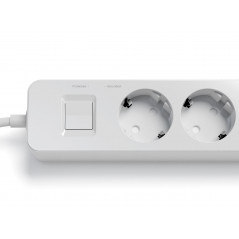 Junction box - iiglo överspänningsskyddat grenuttag med 3 uttag och 2 USB + 1 USB-C