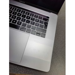 Used Macbook Pro - MacBook Pro 15-tum 2018 i7 16GB 512SSD Space Gray (beg med små märken skärm & skuggor efter klistermärken)