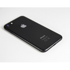 Used iPhone - iPhone 7 32GB Black med 1 års garanti (beg) (väldigt mycket repor skärm)