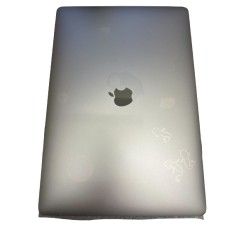 Laptop computer - MacBook Pro 15-tum 2019 i9 16GB 512GB SSD Space Gray (beg med små märken skärm, smått glansiga tangenter & skuggor lock)