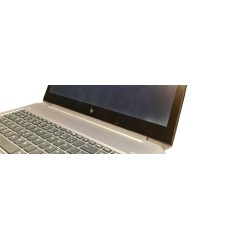 Used laptop 15" - HP ZBook 15 G5 15.6" Full HD Touch i7 32GB 512GB SSD Quadro P2000 Win 11 Pro med Sure View (beg med backlight bleed)