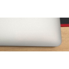 Used Macbook Pro - MacBook Pro M1 2020 Touchbar 8GB 256GB SSD Rymdgrå (beg med liten spricka under skärmen, små märken skärm)