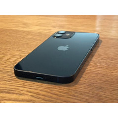 Used iPhone - Apple iPhone 12 64GB 5G Svart med 1 års garanti (beg) (repig skärm, skärmskydd på)
