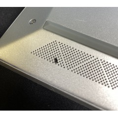 Used laptop 14" - HP EliteBook x360 1040 G7 14" Full HD Touch i7 16GB 256GB SSD med 4G-modem & Sure View Win 11 Pro (beg med liten spricka)