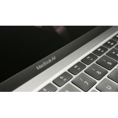 Second Hand Mac Books - MacBook Air 13-tum 2020 M1 8GB 256GB Space Gray (beg med kosmetiska fel)