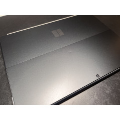 Used laptop 13" - Microsoft Surface Pro 8 13" i7 11th 16GB 256GB W11P med tangentbord, Black (beg med små bucklor)