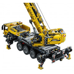 LEGO - Lego Technic ajoneuvonosturien
