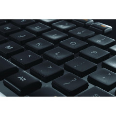 Wireless Keyboards - Logitech K750 trådlöst solcellsdrivet tangentbord