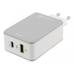 Väggladdare med USB-C/USB och Quick Charge