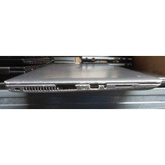HP ProBook 440 G4 i3 8GB 128SSD (beg med kantskada)